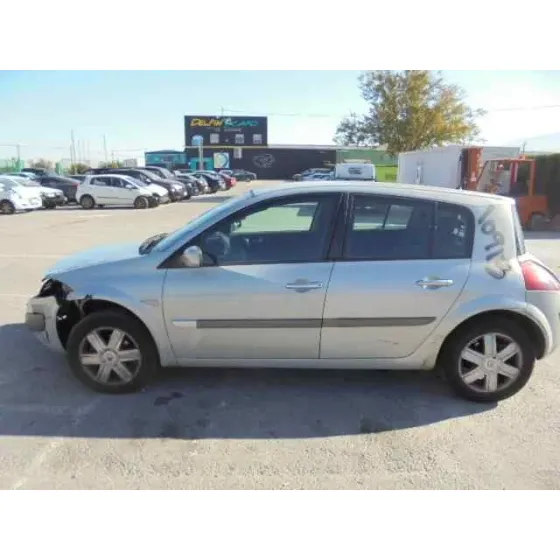 RENAULT MEGANE II BERLINA 5P '2004 CONFORT AUTHENTIQUE GRIS