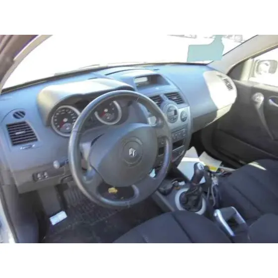 RENAULT MEGANE II BERLINA 5P '2004 CONFORT AUTHENTIQUE GRIS