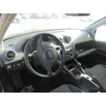 AUDI A3 (8P) AUDI A3 (8P) '2004 1.6 AMBIENTE NEGRO 2003