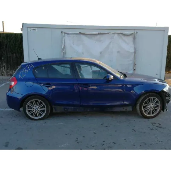 BMW SERIE 1 BERLINA (E81/E87) '2016 118D AZUL