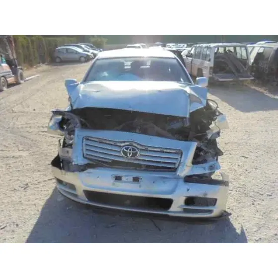 TOYOTA AVENSIS BERLINA (T25) '2003 2.0 EXECUTIVE SEDAN (4-PTAS.) DORADO