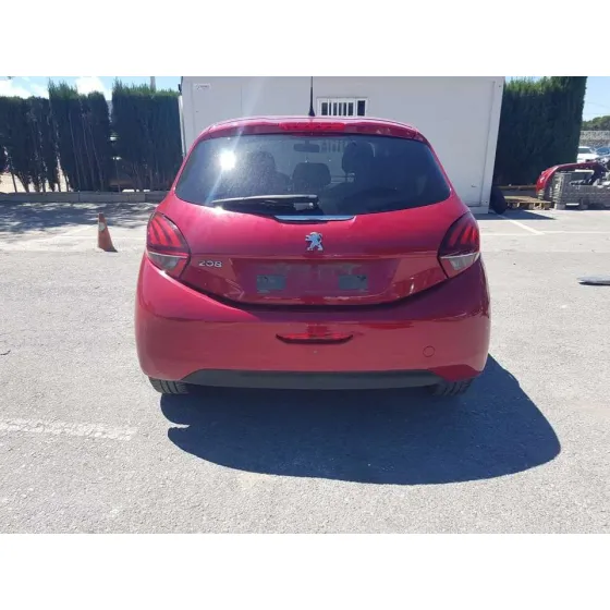 PEUGEOT 208 '2018 STYLE ROJO