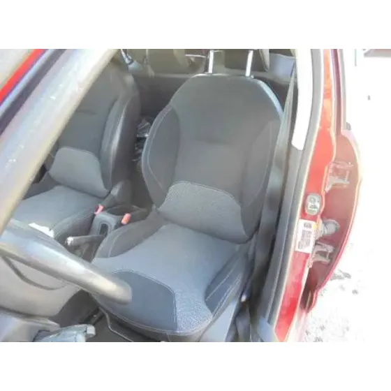 CITROEN C3 '2014 COLLECTION ROJO