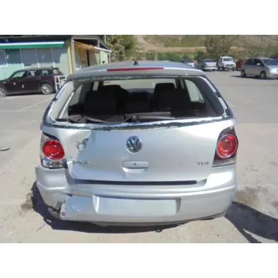VOLKSWAGEN POLO (9N3) '2006 ADVANCE GRIS