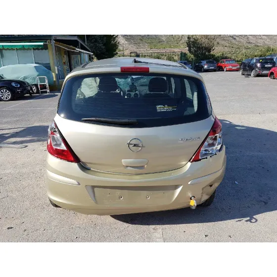 OPEL CORSA D '2007 LIMITED EDITION DORADO