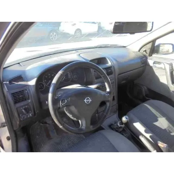OPEL ASTRA G BERLINA '2004 CLUB GRIS