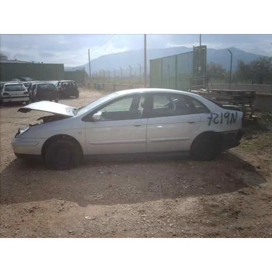 CITROEN C5 BERLINA '2003 2.0 HDI MAGIC GRIS