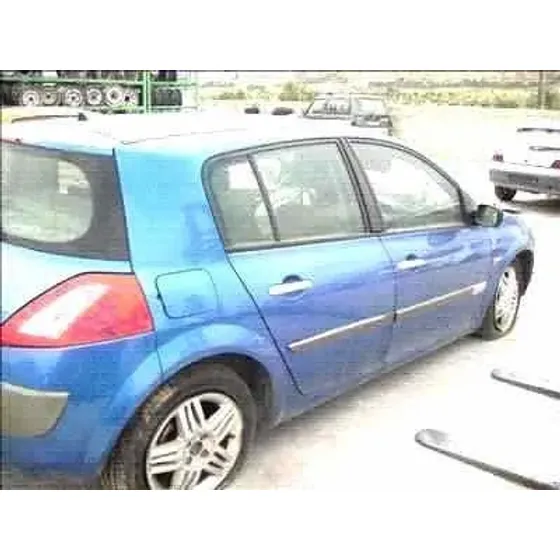 RENAULT MEGANE II BERLINA 5P '2002 1.9 DCI DIESEL AZUL