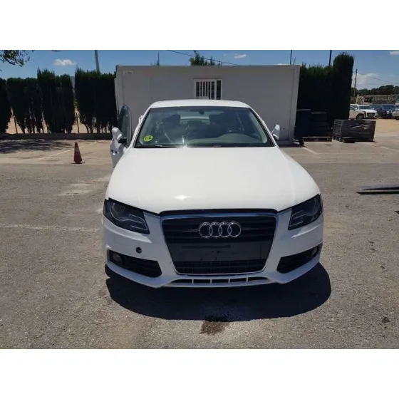 AUDI A4 BER. (B8) '2012 E BLANCO