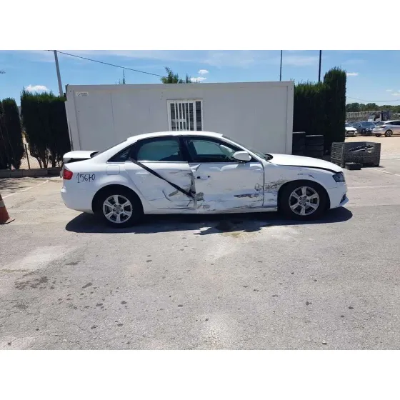 AUDI A4 BER. (B8) '2012 E BLANCO