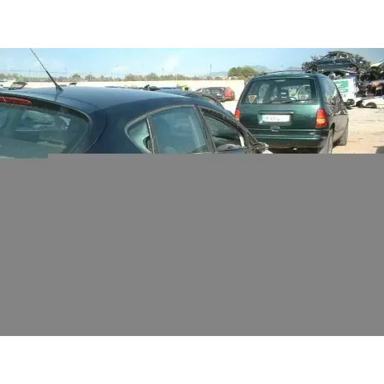 SEAT LEON (1P1) '2005 1.9 TDI NEGRO