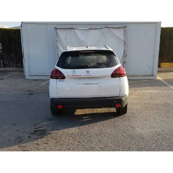 PEUGEOT 2008 (--.2013->) '2019 SIGNATURE 1.5 HDI 100 CV BLANCO