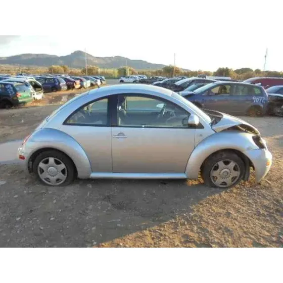 VOLKSWAGEN NEW BEETLE (9C1/1C1) '2002 2.0 GRIS
