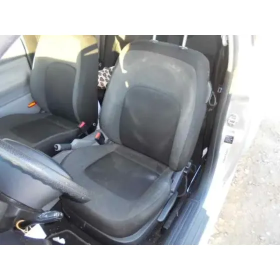 VOLKSWAGEN NEW BEETLE (9C1/1C1) '2002 2.0 GRIS