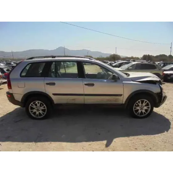 VOLVO XC90 '2004 D5 GRIS