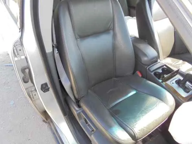 VOLVO XC90 VOLVO XC90 '2004 D5 GRIS 2002