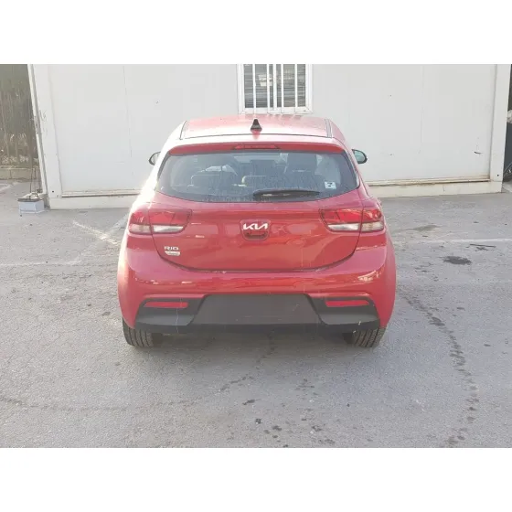 KIA RIO (YB) '2022 HIBRID ROJO