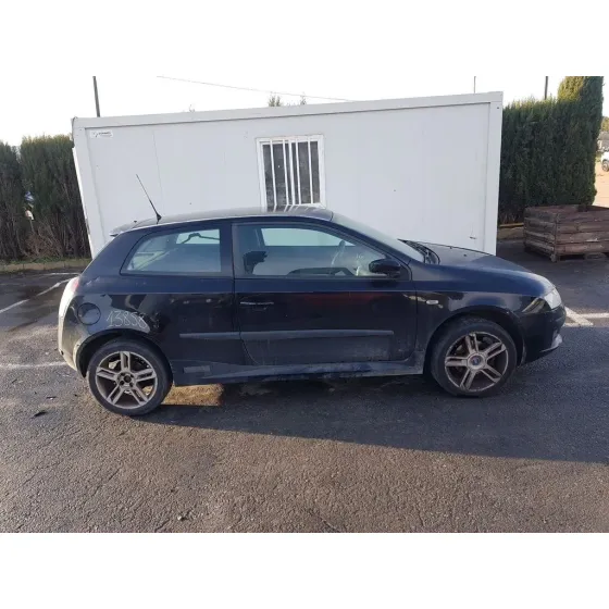 FIAT STILO (192) '2007 1.9 MULTIJET 120 STING NEGRO