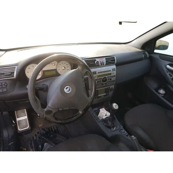 FIAT STILO (192) '2007 1.9 MULTIJET 120 STING NEGRO
