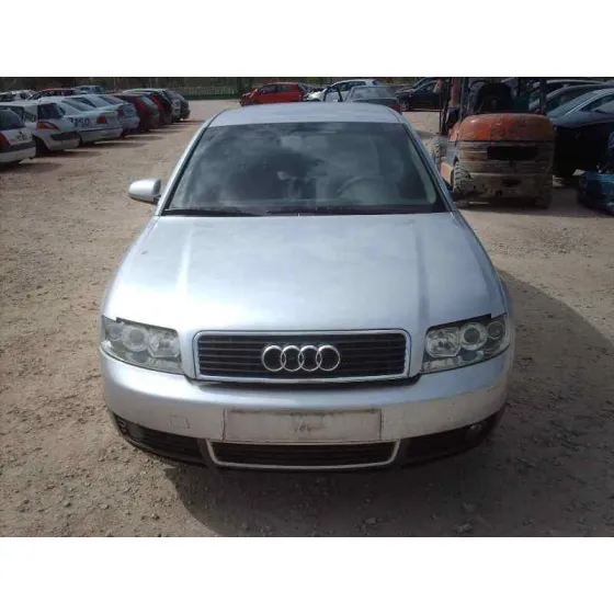 AUDI A4 BERLINA (8E) '2000 1.9 TDI (96KW) GRIS