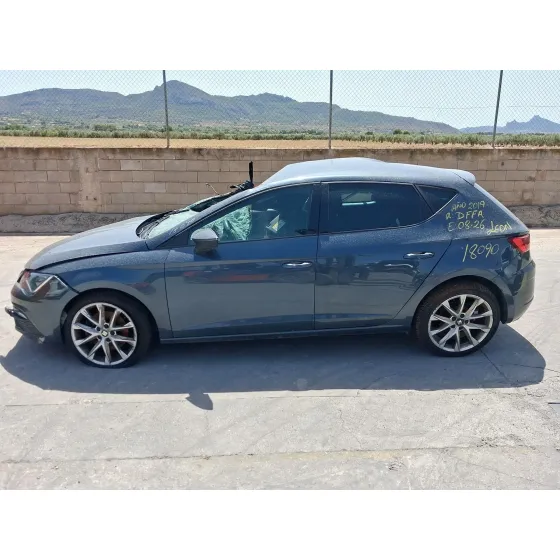 Seat LEON (5F1) 2012