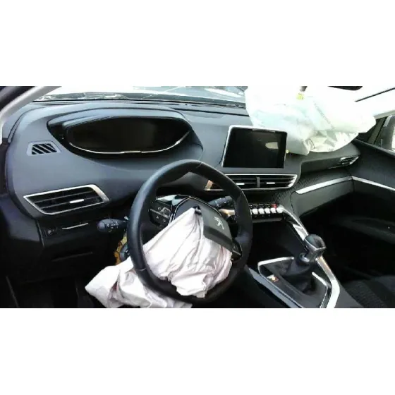 PEUGEOT 3008 '2019 ALLURE GRIS