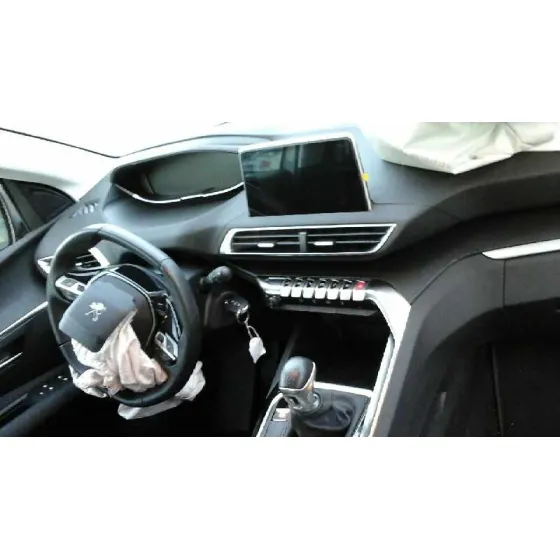 PEUGEOT 3008 '2019 ALLURE GRIS
