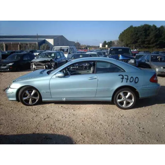 MERCEDES CLASE CLK (W209) COUPE '2005 270 CDI (209.316) AZUL CLARO