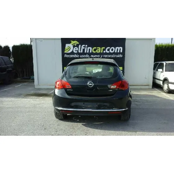 OPEL ASTRA J LIM. '2013 SELECTIVE BUSINESS NEGRO