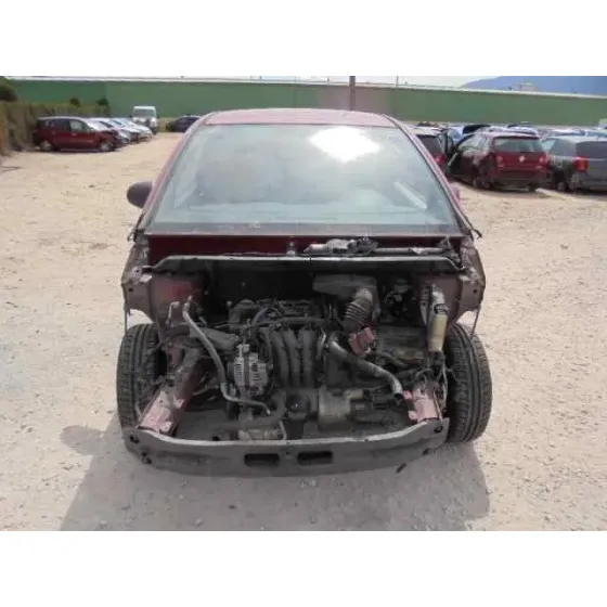 MITSUBISHI COLT BERLINA 3 (CZ) '2006 1.1 INFORM ROJO