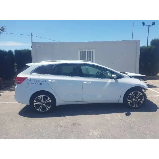 KIA CEE'D SPORTY WAGON '2017 X-TECH BLANCO