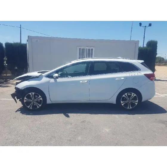 KIA CEE'D SPORTY WAGON '2017 X-TECH BLANCO