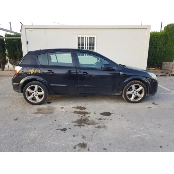OPEL ASTRA H BERLINA '2006 COSMO NEGRO