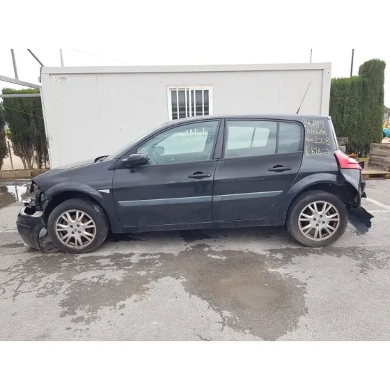 RENAULT MEGANE II BERLINA 5P '2008 CONFORT AUTHENTIQUE NEGRO