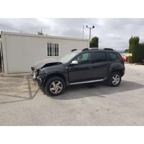 DACIA DUSTER '2011 LAUREATE 4X2 NEGRO