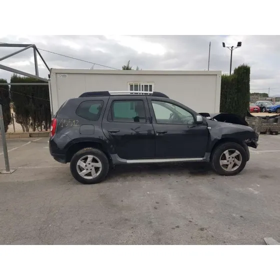 DACIA DUSTER '2011 LAUREATE 4X2 NEGRO