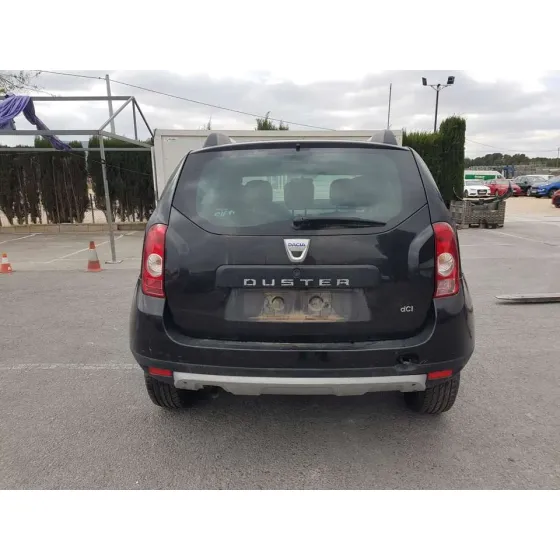 DACIA DUSTER '2011 LAUREATE 4X2 NEGRO