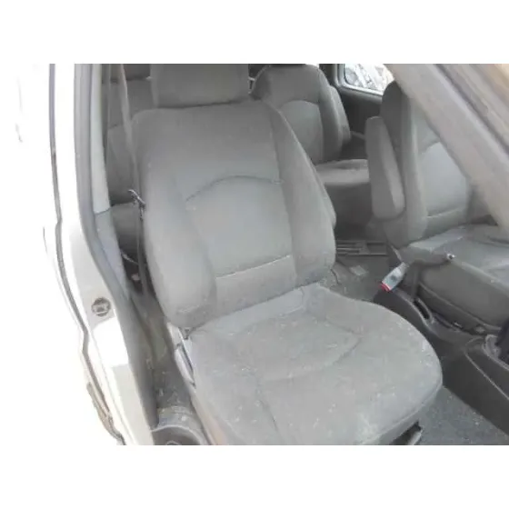HYUNDAI H 1 '2001 H 1 FURG.CAJA CERR.C. PUERTA GRIS