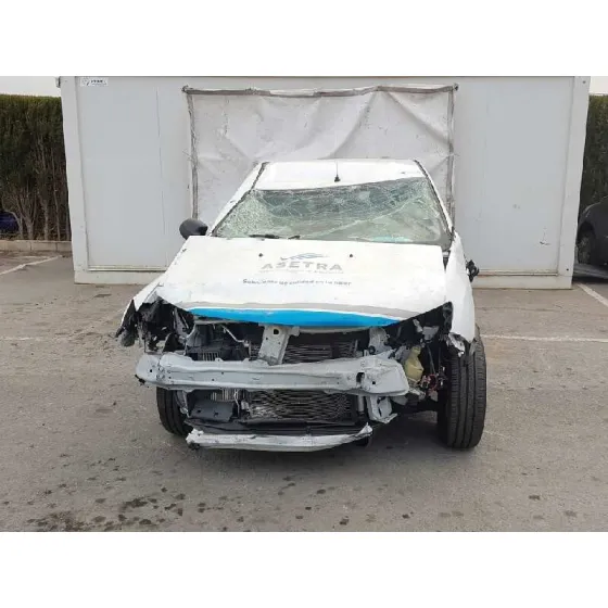 DACIA SANDERO '2020 ESSENTIAL BLANCO