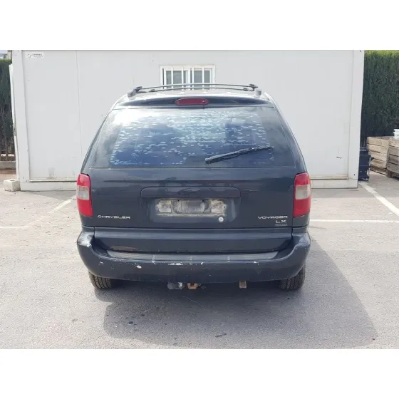 CHRYSLER VOYAGER (RG) '2001 2.4 SE NEGRO