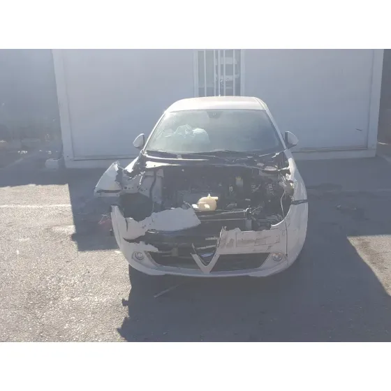 ALFA ROMEO MITO (145) '2014 BASIS BLANCO