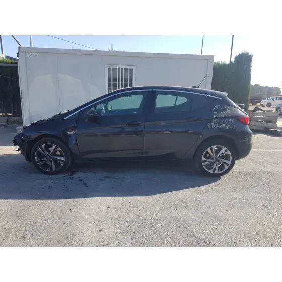 OPEL ASTRA K LIM. 5TÜRIG '2016 DYNAMIC START/STOP NEGRO