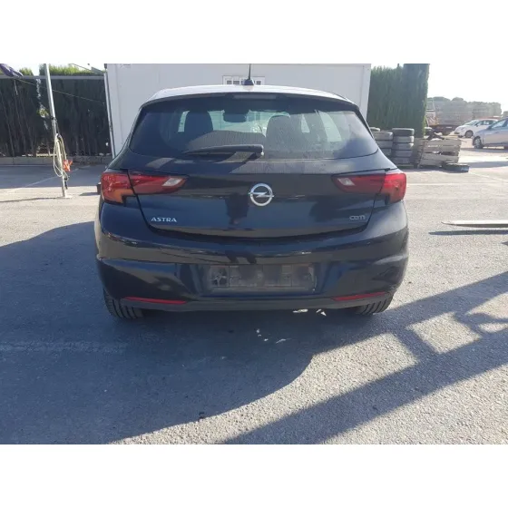 OPEL ASTRA K LIM. 5TÜRIG '2016 DYNAMIC START/STOP NEGRO