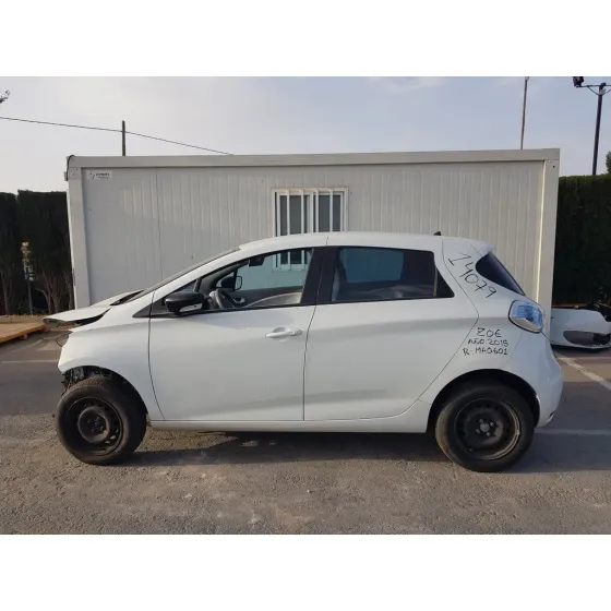 RENAULT ZOE '2015 ZEN BLANCO
