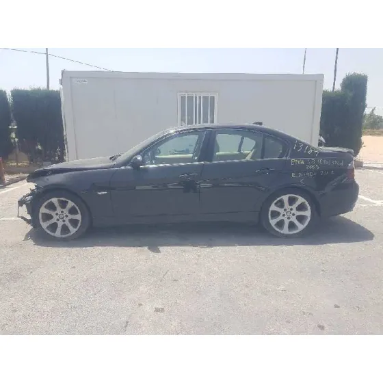 BMW SERIE 3 BERLINA (E90) '2005 320D NEGRO