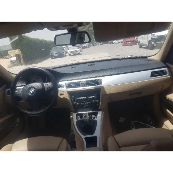 BMW SERIE 3 BERLINA (E90) '2005 320D NEGRO