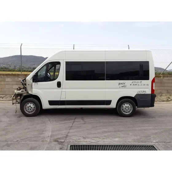 Peugeot BOXER AUTOBUS 2015