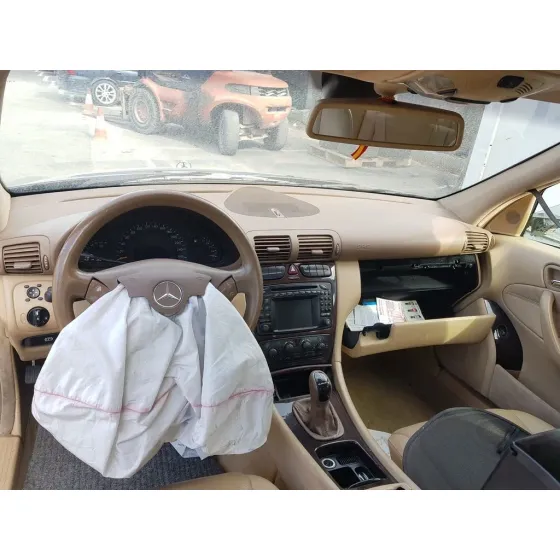 MERCEDES CLASE C (W203) BERLINA '2004 200 COMPRESSOR (203.042) AZUL