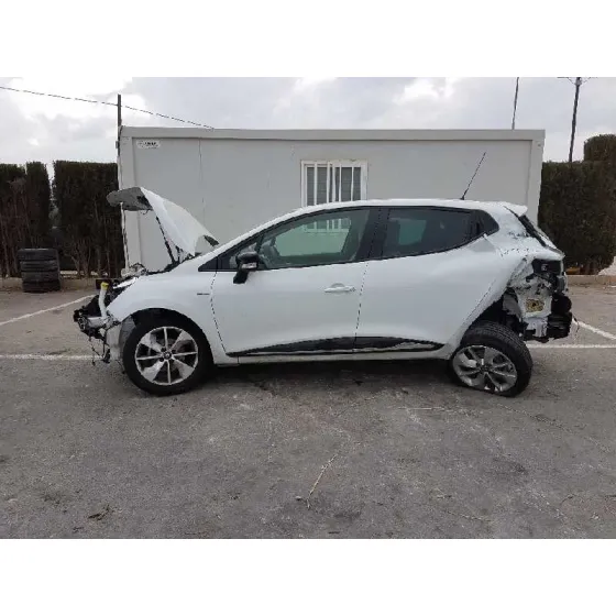 RENAULT CLIO IV '2018 LIMITED BLANCO