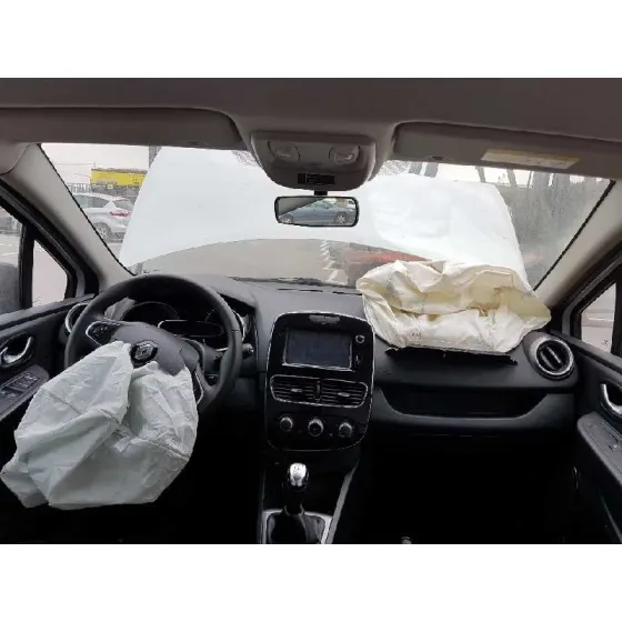 RENAULT CLIO IV '2018 LIMITED BLANCO